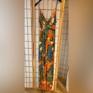 Colorful jumpsuit perfect for an elevated everyday look!